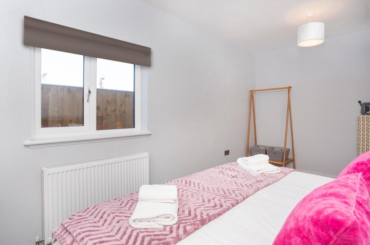 The Luxury Potting Shed With Free Parking! Lägenhet York Exteriör bild