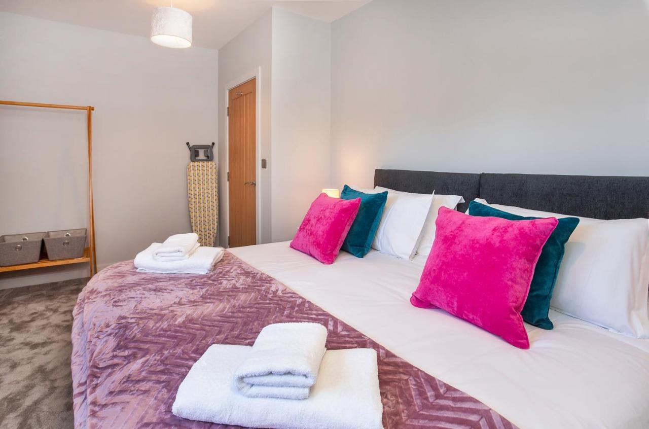 The Luxury Potting Shed With Free Parking! Lägenhet York Exteriör bild